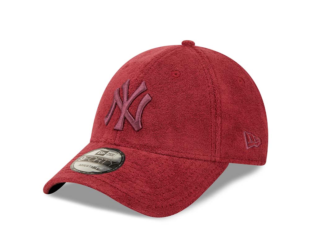 New Era New York Yankees Towelling Maroon 9Forty Strapback Cap