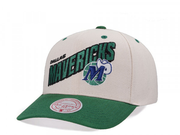 Mitchell & Ness Dallas Mavericks Chrome Two Tone Pro Crown Fit Snapback Cap